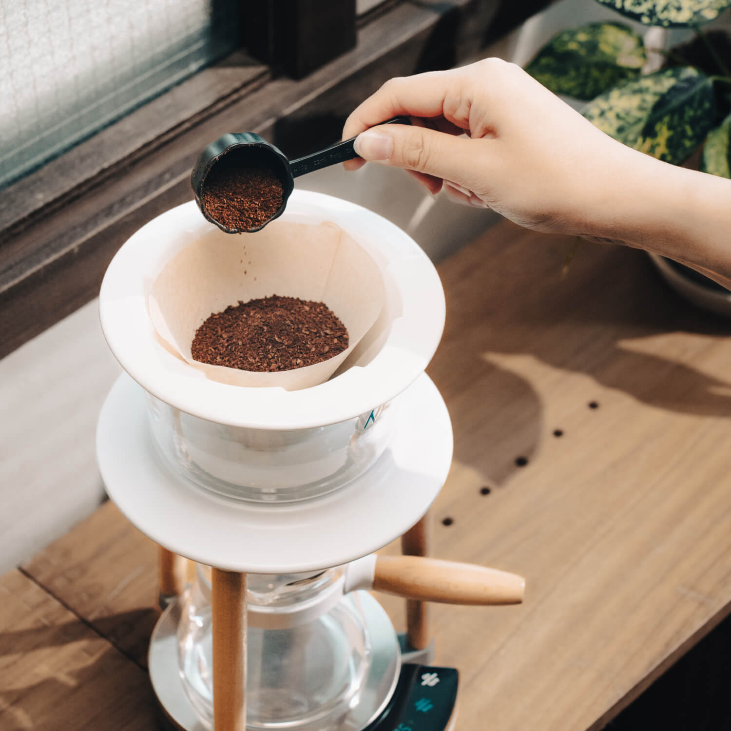 Machine à café connectée Melitta® SENZ V™ | Bluetooth | Application Wabilogic | Blanc (MSP001WULWH0)